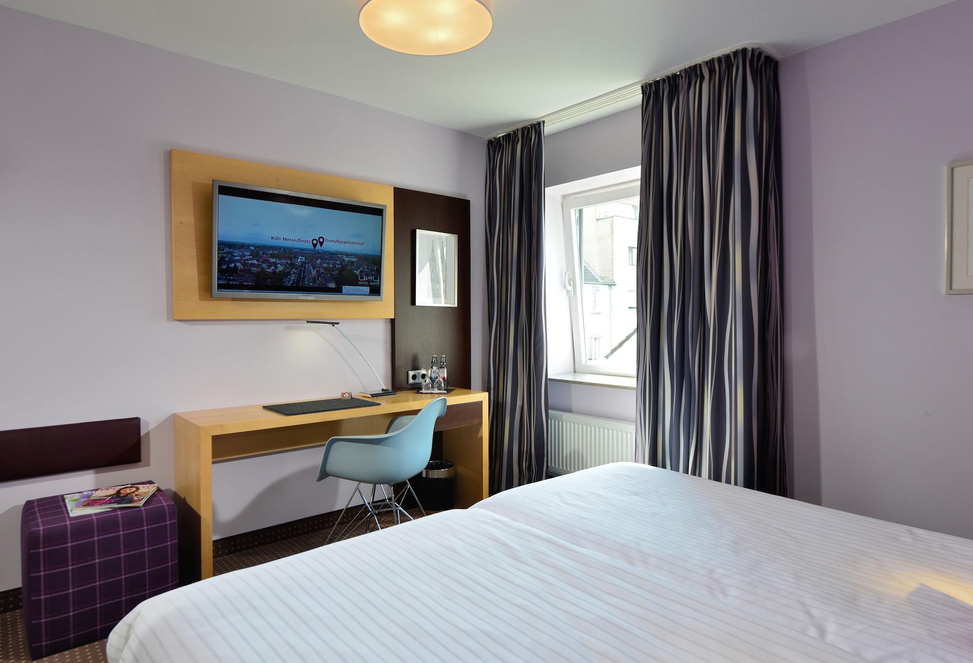 Hotel Uhu Garni Cologne Exterior photo