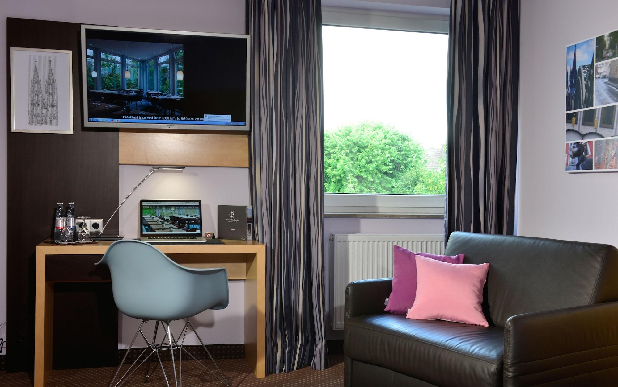 Hotel Uhu Garni Cologne Exterior photo