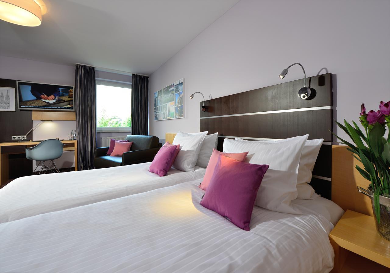 Hotel Uhu Garni Cologne Exterior photo