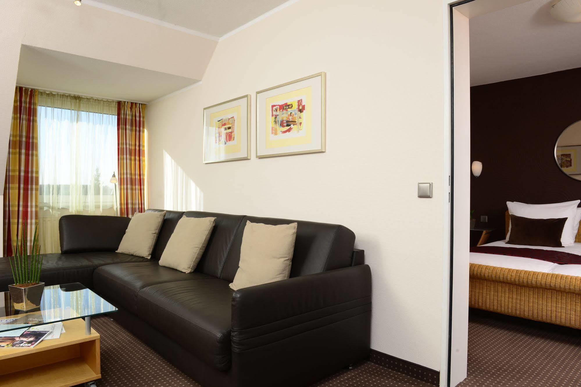 Hotel Uhu Garni Cologne Exterior photo